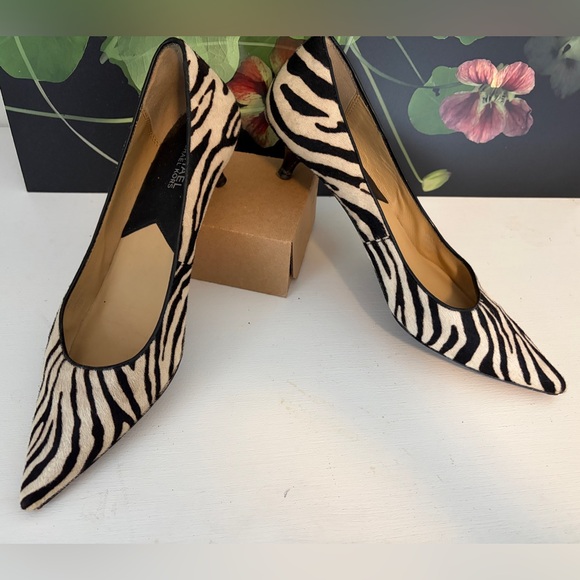 Michael Kors Black and White Zebra Heels - Picture 3 of 13